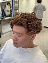 グルーマーズトウキョウ(GROOMER/S TOKYO)&nbsp;ラルフカール ブラウンカラー ハイライト スペインカール ☆眉