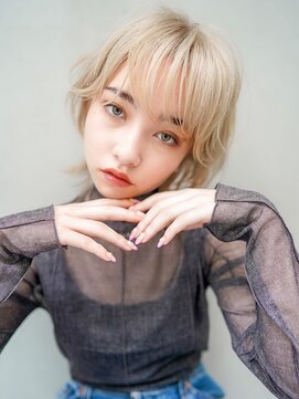 ギークス(GEEKS) 【GEEKS渋谷】初ブリーチ/ブロンドベージュ/小顔ウルフ/春カラー