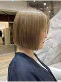 表参道大人ショートボブ顔周りレイヤーカットくびれショート40代