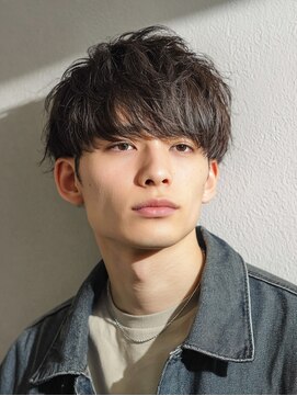 ＡｃｃｅｓｓＭｏｏｎ 米沢本店 MEN’S HAIR/サーフカール/刈り上げセンターパート/水戸米沢