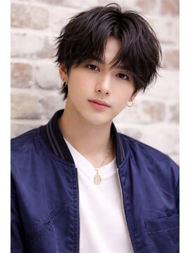 ワゴンバイアフロート(Wagon by afloat) メンズカット/爽やかに動くフェザーパーマ/センターパート/池袋