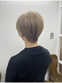 かろやかショートボブ