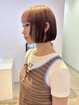 ヘアーアイストゥーレ(HAIR ICI TRE)&nbsp;デザインカラーグラデーションピンクベージュ　ミニボブブリーチ