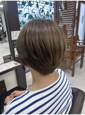 前回のハイライトを活かしたオリーブカラー