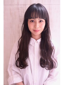 ロアール 楠(LOAOL KUSUNOKI) ナチュラル コテ巻き