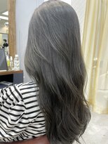 レス 仙台(Less)&nbsp;【赤みを消しつつ艶を出すメテオカラー】オリーブグレー