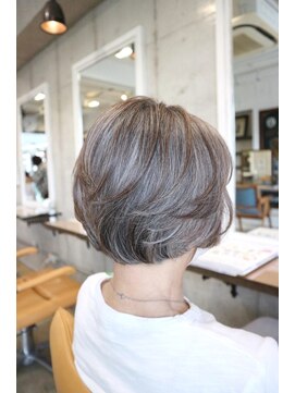 グランジ 北山田店(GLUNGE) 【前川】明るめローライト×ミセスボブ