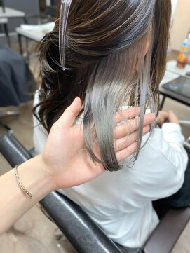 ヴィフ 大船(VIF) インナーカラー/イヤリングカラー/韓国/ダブルカラー/大船駅鎌倉