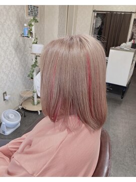 アグリー(agree) ミディアムボブ×インナー