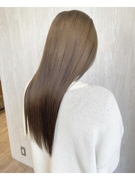 タブーセントラル(TABOO Central) ミルキーベージュ