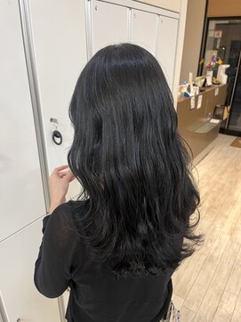 キーン 渋沢(KEEN.) 透明感ある暗髪/ワンカラー