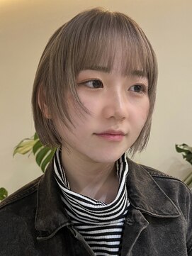 ナループロア ルームー(Nalu pu loa ROOMOO) ボブ/ミニボブ/フェイスレイヤー/ベージュカラー/ブラウンカラー