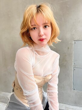 ロイド(Lloyd) 【Lloyd 大宮】イエローブロンド×外ハネボブ