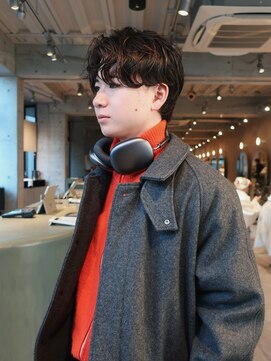 ダブ ムート(DaB MUUT) 毛流れセンターパートメンズハンサムショートパーマ