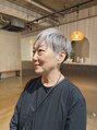 リル(LIL')&nbsp;グレイカラーも明るく可愛いく　♪お悩みに寄り添います　＊