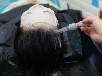 なかむら美容室の写真/【頭皮改善×髪質改善】ウォーターヘッドスパで頭皮環境を整え、髪の毛本来のツヤが生まれる◇