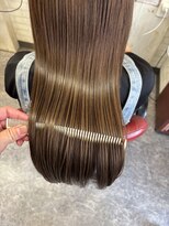 ロマンヤカタ ファース(ROMAN YAKATA fars) 髪質改善 プレミアムカラー 艶サラロング@田代8/21