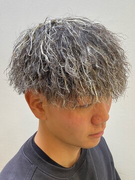 ヘアアンドフェイス ルースト(hair&face ROOST) ツイストメッシュ
