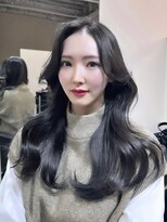 ニトバイアンキシム(nit by ahnkism)&nbsp;韓国風レイヤーカット顔まわりくびれオルチャン堀江