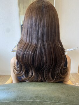 ラナヘアーサロン コウゾウジ(Lana hair salon KOZOJI) ナチュラルカール × 艶ブラウン