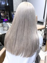 サンク 原宿 表参道(cinq) ハイトーンカラーダブルカラー韓国ヘア原宿ミルクティーベージュ