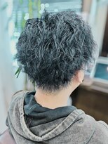 エクラートエール 大宮東口店(ECLART aile)&nbsp;【Anne】刈り上げ2ブロック強ツイストスパイラルパーマ【MENS】