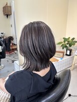トゥルー(true)&nbsp;After →Before*右スワイプ【白髪ぼかしベージュ】30 代40代50代