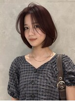 ローエ バイ デコ(Rohe by DECO)&nbsp;大人っぽいボルドーブラウンとレイヤーボブ【英心】