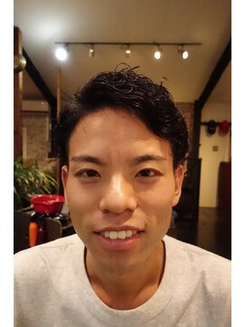 アントルポ(entrepot) やりすぎないクリッとパーマ