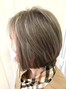 ハイライト グレイヘア L セットアップ 倉敷美和店 Set Up のヘアカタログ ホットペッパービューティー