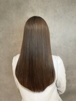 エアーアオヤマ(air-AOYAMA) 艶髪グレーベージュカラー/サラ艶レイヤーロング/髪質改善