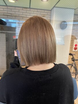 ラフ(LAFF) #バレイヤージュ#グレージュカラー#ボブウルフ#ココアベージュ