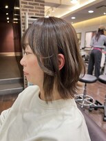 ヘアーアンドメイク ビス(HAIR&MAKE bis) ショートカット/ひし形/ショートボブ/30代/40代/50代【松苗学】