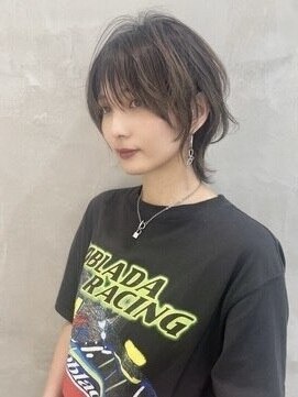 ダブルトーキョー シブヤ(W-TOKYO SHIBUYA) 斜め45°も素敵なウルフカット ウルフ ネオウルフ