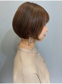 安積くびれショートボブハイトーンボブミルクティーベージュ30代