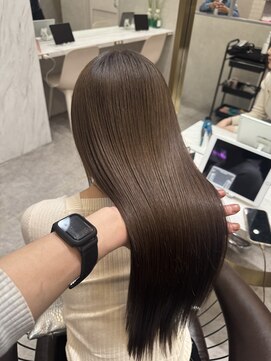 ロンド レア 天神大名店(Lond Le’a) ブリーチしても髪を綺麗に見せるハイトーンベージュ♪