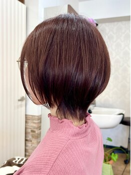 リュッカ ヘア デザイン(Lycka hair design)の写真/お客様の髪質やクセを見極め、あなたに似合うスタイルをご提案◎自宅でもお手入れ簡単なスタイルに。