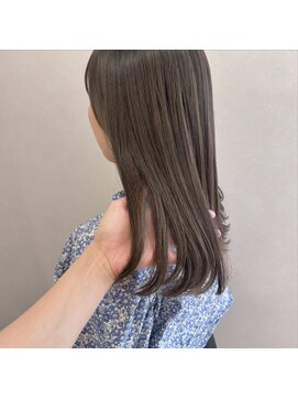 アンドワン 自由が丘(&ONE) 【&ONE自由が丘】シアーベージュ×切りっぱなしミディアム