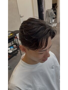 オルカン バイ エクシア(OLCAN by EXCIA) 曲がる縮毛矯正×フェザーショート