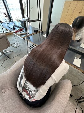 ラヴィエ(RAVIE) 【半田・髪質改善】縮毛矯正/トリートメント/マンツーマン