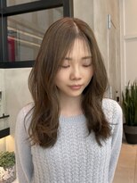 アルティファータ(artifata)&nbsp;透明感カラー　ブリーチなし　まろやかベージュ　ロングレイヤー