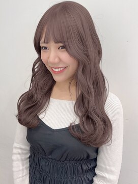 ビューシンサイバシ(VIEW SHINSAIBASHI) ミディアムレイヤー前髪イメチェンハイトーン10代20代30代40代