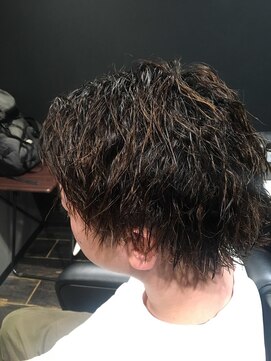 ツイスト×ツーブロック