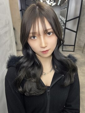 ジーナ 池袋(Zina) グレージュ/くびれ巻き/暗髪/暗染/シースルーバング/池袋美容院