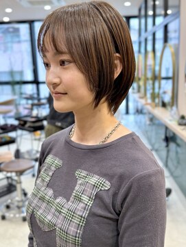 イギー(igggy) ◎ショートレイヤー/アッシュブラウン