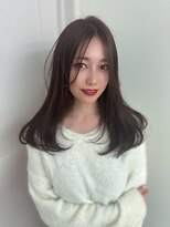 エレラビューティー(ELERA beauty)&nbsp;ナチュラルレイヤー/ハッシュカット/シースルーバング