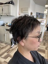 ヘアーメイクボヌール(hair make Bonheur)&nbsp;刈り上げツーブロック×無造作ショート