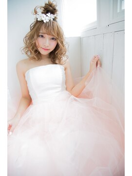 クラウン ヘアー(CLOWN hair) おだんごハーフアップ