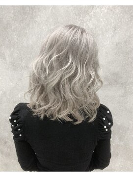 ニノ(nino) 【NINO】ホワイトシルバー