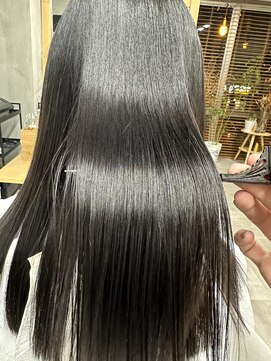 ヴィア(via) 細毛の方へのメンテナンス縮毛矯正